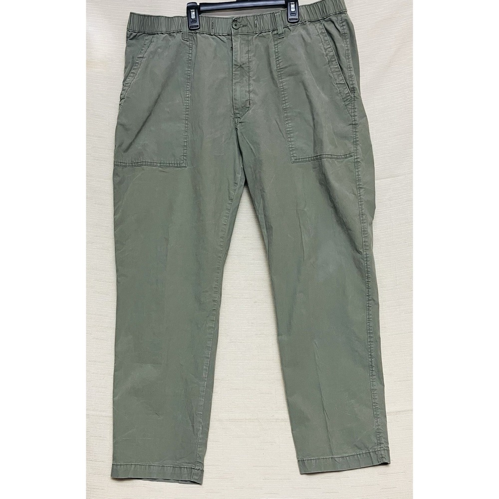 U.S. Polo Assn. Elastic Waistband Olive Green pull on chino pants & Back Pockets